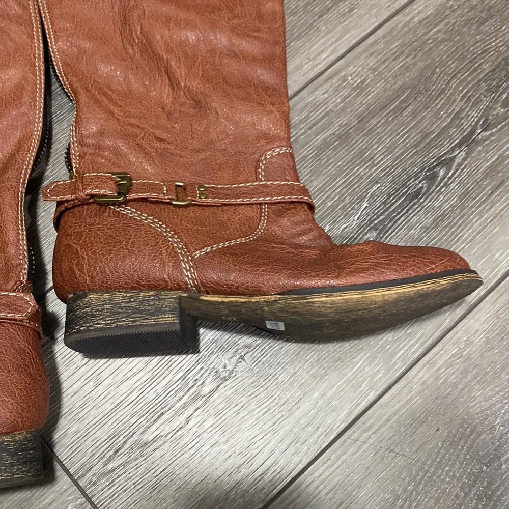 NWOT! Brown Leather Knee-High Boots